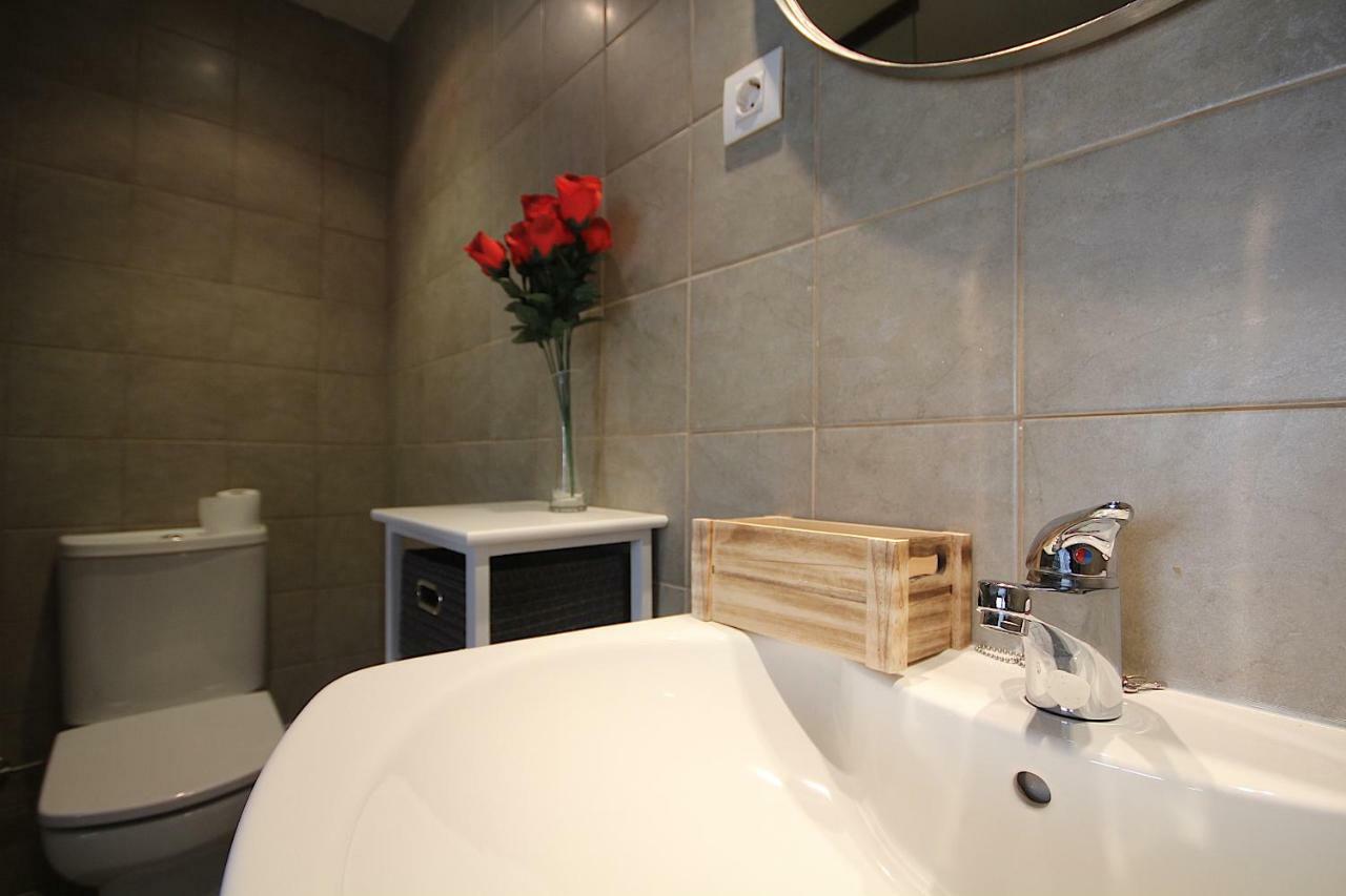 Romantic Loft Salas de Pallas Exterior photo